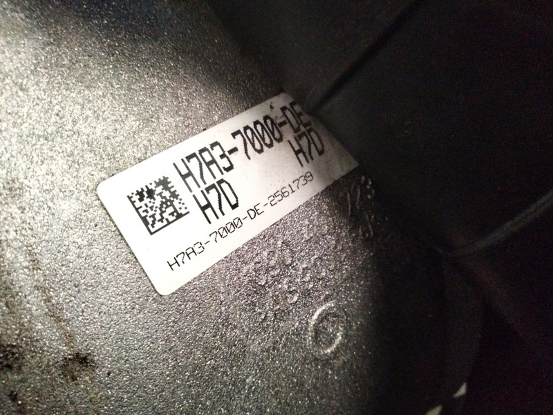 Recambio de caja cambios para land rover velar referencia OEM IAM H7A3-7000DE  