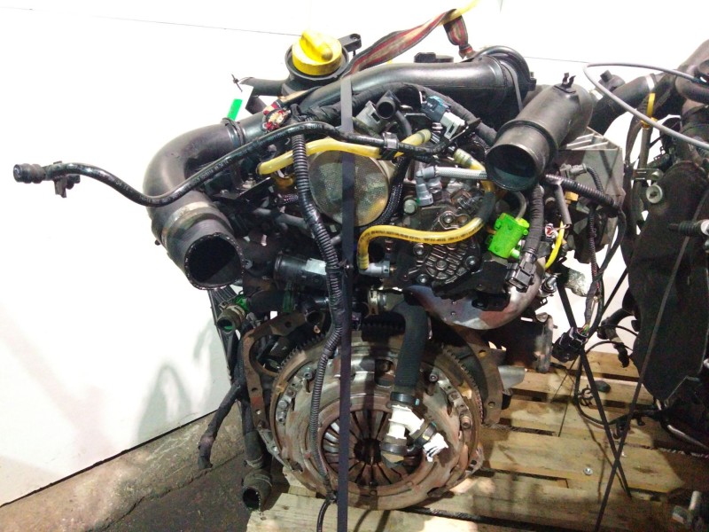 Recambio de motor completo para renault trafic combi (ab 4.01) referencia OEM IAM M9RA630  