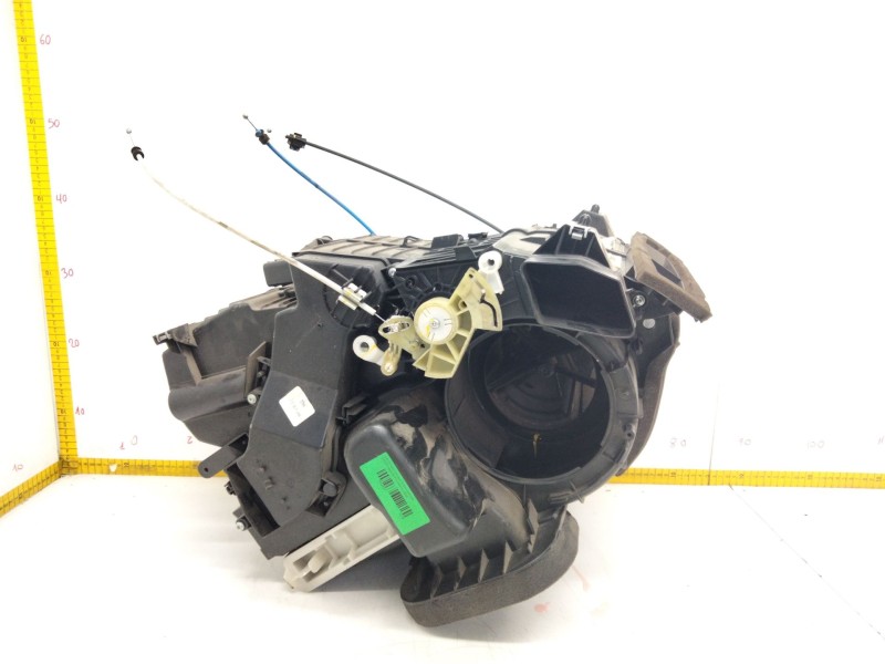 Recambio de calefaccion entera normal para dacia sandero básico referencia OEM IAM 272708805R  