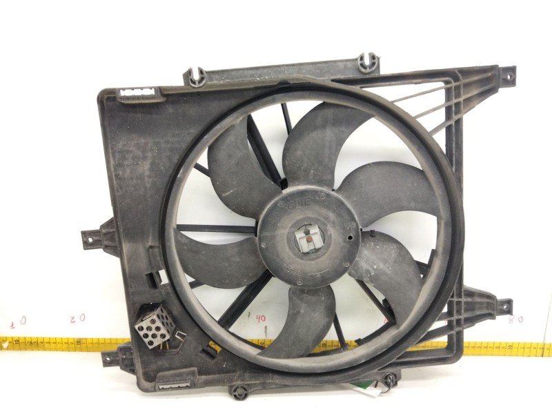 Recambio de electroventilador para renault clio ii fase ii (b/cb0) base authentique referencia OEM IAM 7700428659  