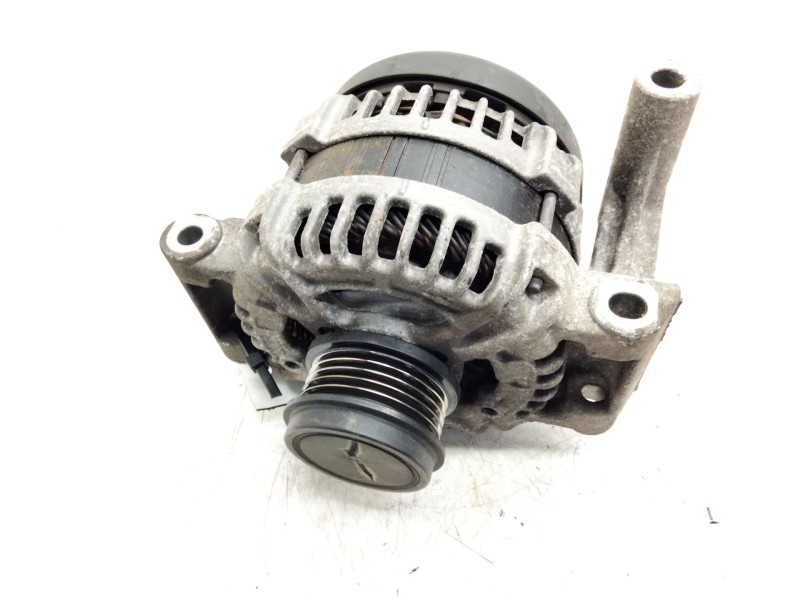 Recambio de alternador para opel astra k lim. 5türig referencia OEM IAM 13587308  