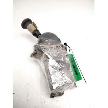 Recambio de valvula aire para iveco eurocargo 150 e 18 referencia OEM IAM DPM85AX 04841087 VALVULA FRENO MANO