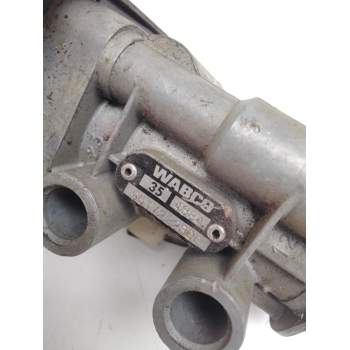Recambio de valvula aire para iveco eurostar (ld) referencia OEM IAM 9617222800  VALVULA FRENO MANO WABCO