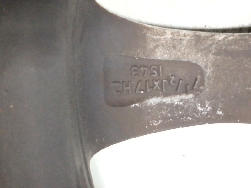 Recambio de llanta aluminio para bmw serie 1 lim. (f20/f21) referencia OEM IAM 17-5-TORNILLOS ET43 
