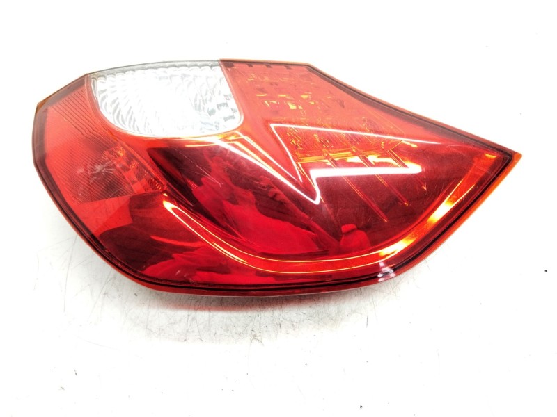 Recambio de piloto trasero derecho para renault scenic ii dynamique referencia OEM IAM   