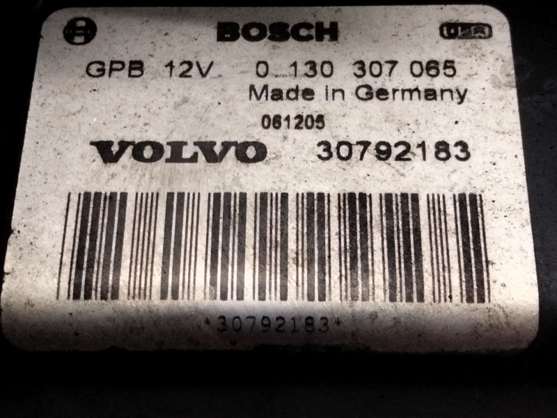 Recambio de electroventilador para volvo s80 berlina d5 momentum referencia OEM IAM 30792183 0130307065 