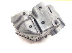 Recambio de caja filtro de aire para volvo s80 berlina d5 momentum referencia OEM IAM 6893747   2