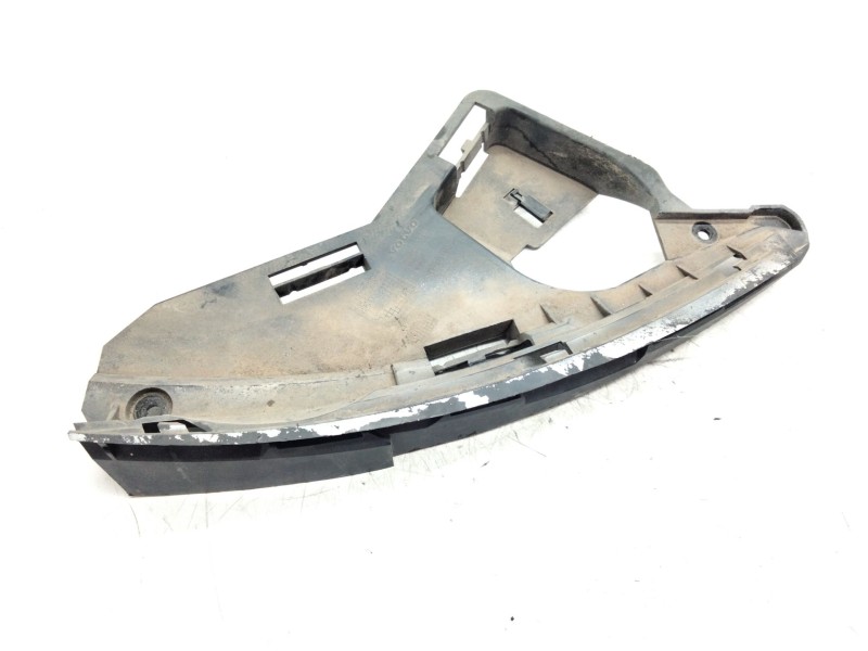 Recambio de soporte faro derecho para volvo xc60 kinetic awd referencia OEM IAM 30763434  