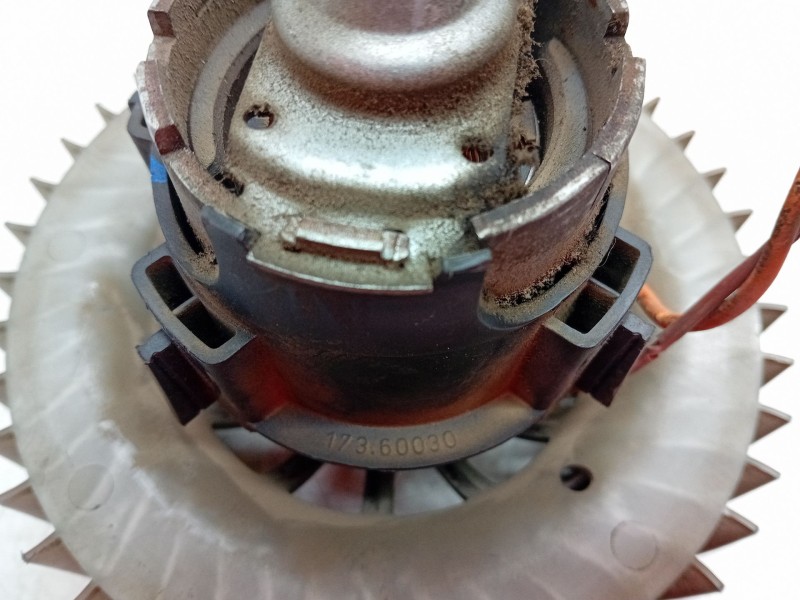 Recambio de motor calefaccion para skoda fabia (5j2 ) 1.2 referencia OEM IAM X7430001  