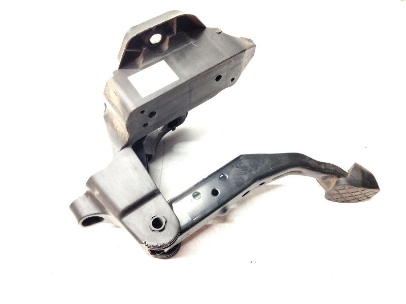 Recambio de pedal freno para skoda fabia (5j2 ) 1.2 referencia OEM IAM 6R1721058  