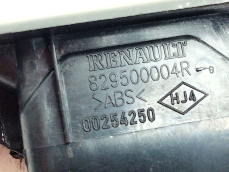 Recambio de mando elevalunas trasero izquierdo para renault megane iii berlina 5 p authentique referencia OEM IAM 829500004R  