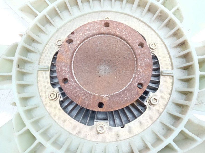 Recambio de ventilador viscoso motor para iveco eurocargo referencia OEM IAM 500361663  