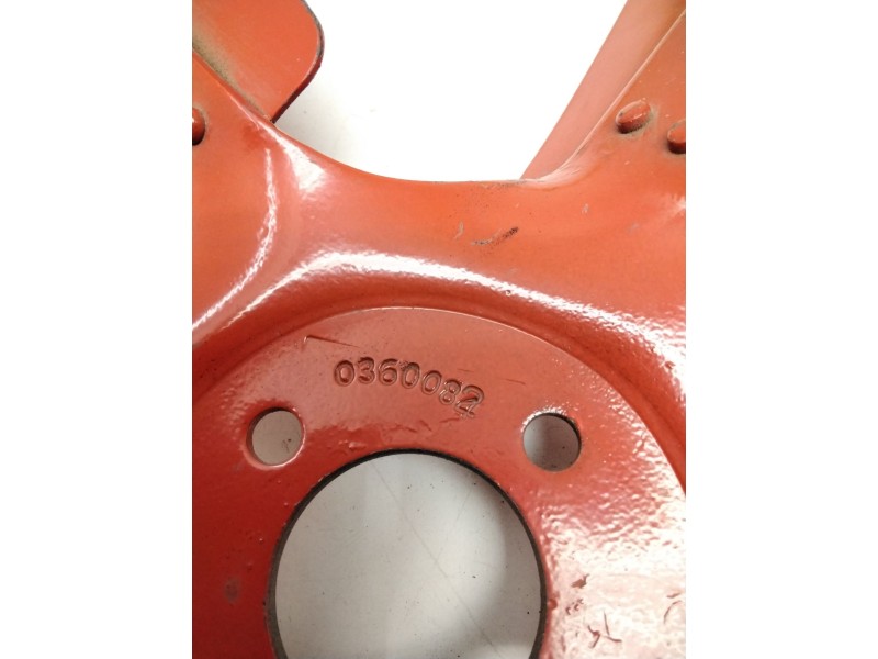 Recambio de ventilador para ebro l35 perkins referencia OEM IAM 0360082 NISSAN 