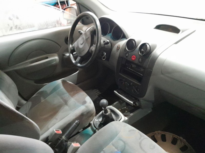 daewoo kalos del año 2003
