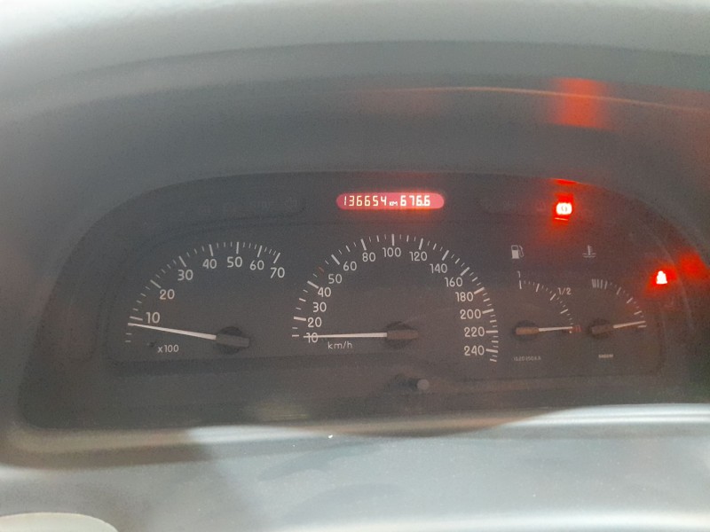 renault laguna (b56) del año 2000