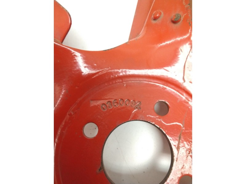 Recambio de ventilador para ebro l35 perkins referencia OEM IAM 0360082 NISSAN 