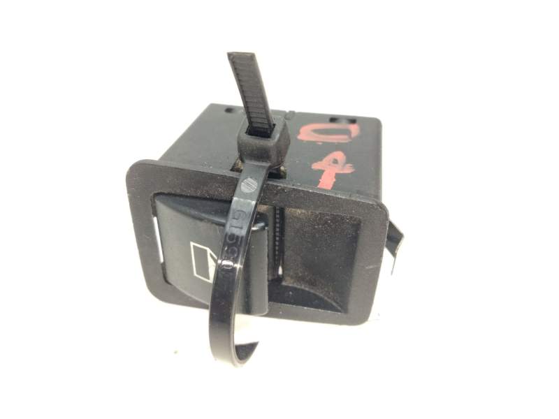 Recambio de mando elevalunas trasero derecho para bmw 3 (e46) 320 d referencia OEM IAM 8368921  