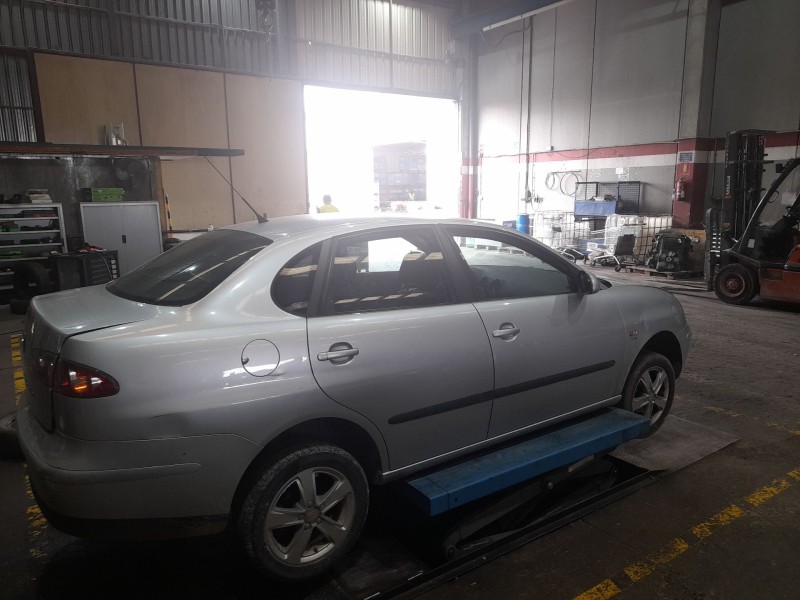 seat cordoba berlina (6l2) del año 2008