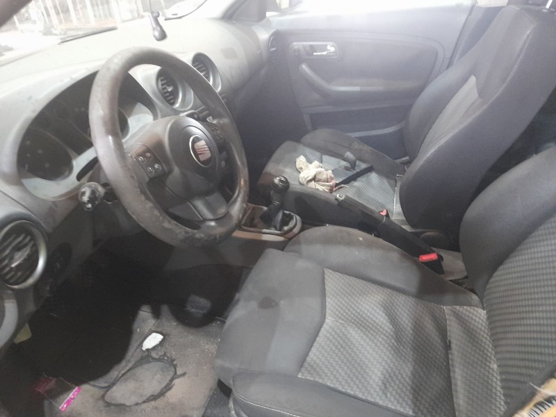 seat cordoba berlina (6l2) del año 2008