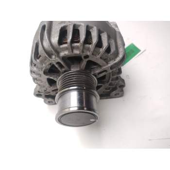 Recambio de alternador para volkswagen polo advance referencia OEM IAM  04E903015 