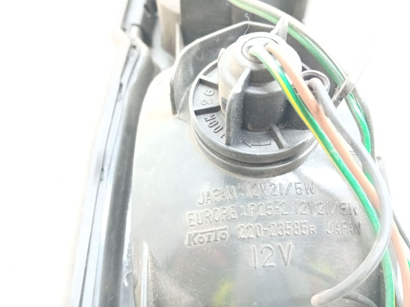 Recambio de piloto trasero derecho para nissan navara pick-up (d40m) referencia OEM IAM 220-23585  