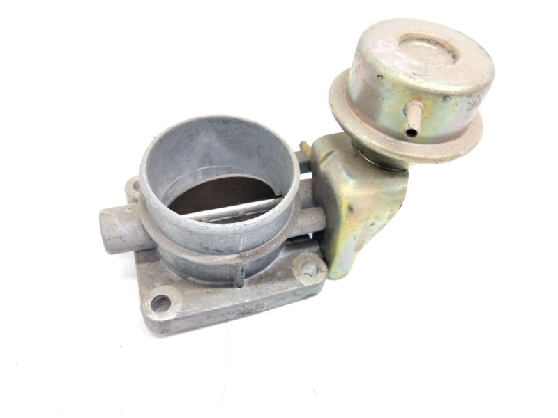 Recambio de cuerpo de mariposa para nissan serena (c23m) referencia OEM IAM 71425403  