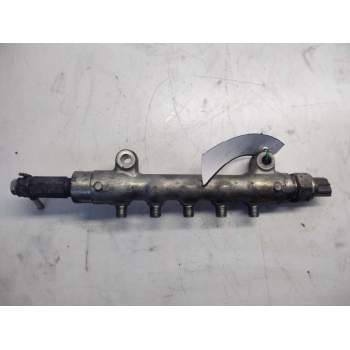 Recambio de rampa inyectora para subaru legacy kombi/outback b14 premium referencia OEM IAM   