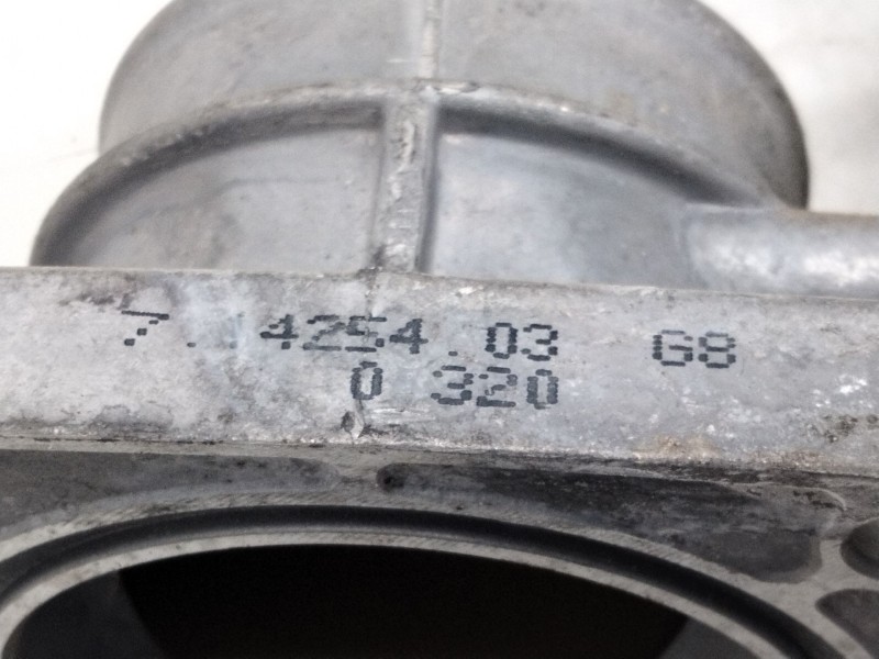 Recambio de cuerpo de mariposa para nissan serena (c23m) referencia OEM IAM 71425403  