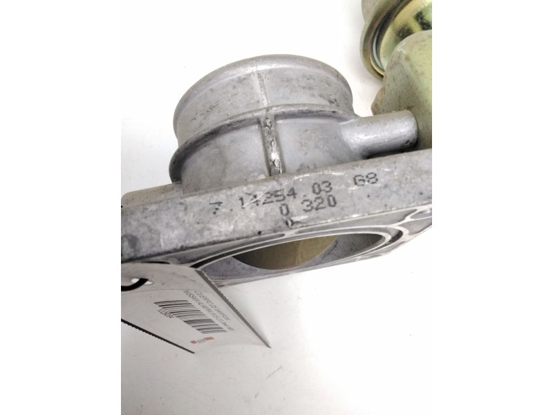 Recambio de cuerpo de mariposa para nissan almera (n15) 2.0 diesel referencia OEM IAM 71425403G8 CARBURIBAR 
