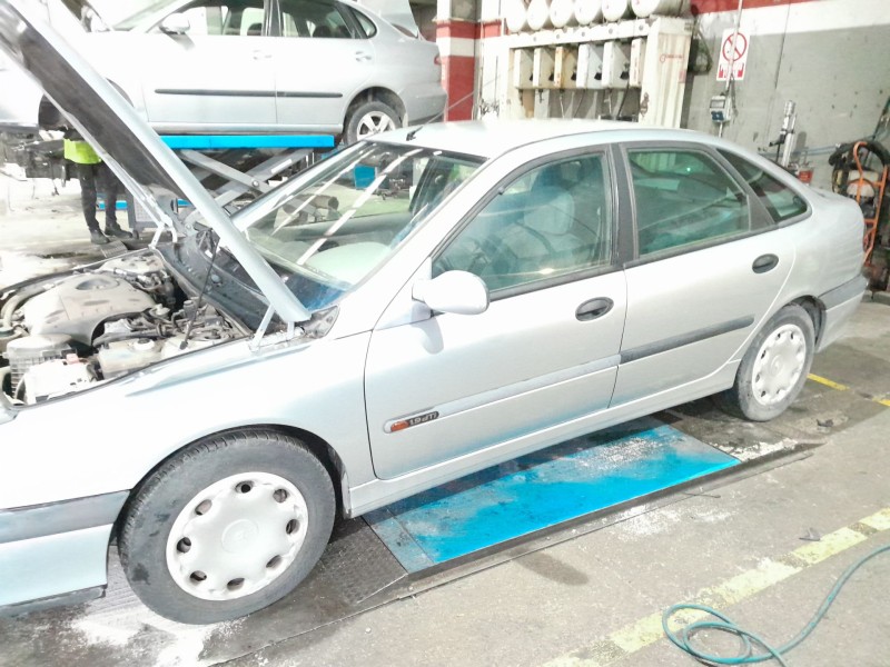 renault laguna (b56) del año 1999