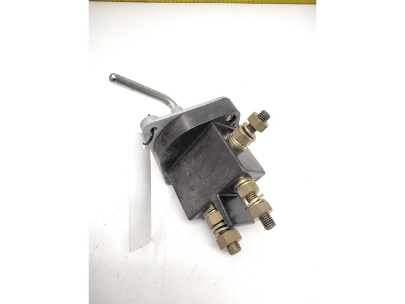 Recambio de desconector baterias para iveco eurotech 240 e 30 referencia OEM IAM   