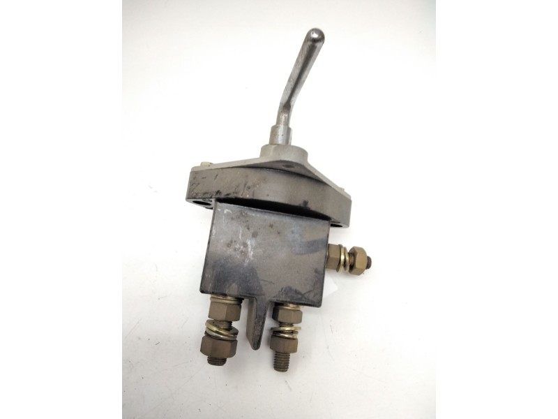 Recambio de desconector baterias para iveco eurotech 240 e 30 referencia OEM IAM   