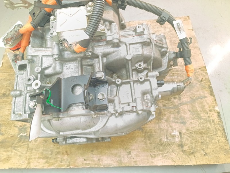 Recambio de caja cambios para lexus ct 200h referencia OEM IAM   