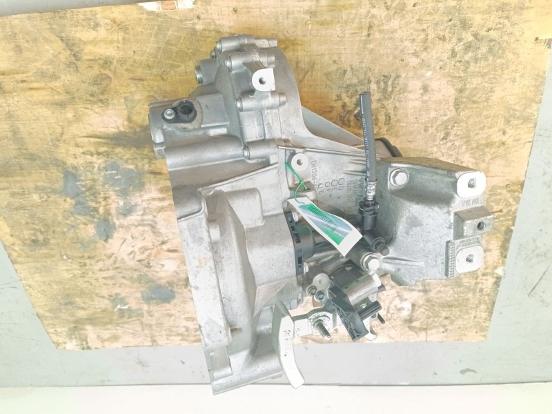 Recambio de caja cambios para volkswagen polo advance referencia OEM IAM   