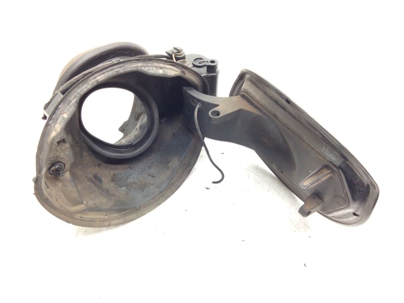 Recambio de tapa exterior combustible para bmw serie 1 lim. (f20/f21) referencia OEM IAM   