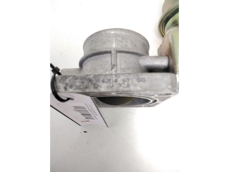 Recambio de cuerpo de mariposa para nissan almera (n15) 2.0 diesel referencia OEM IAM 71425403G8 CARBURIBAR 