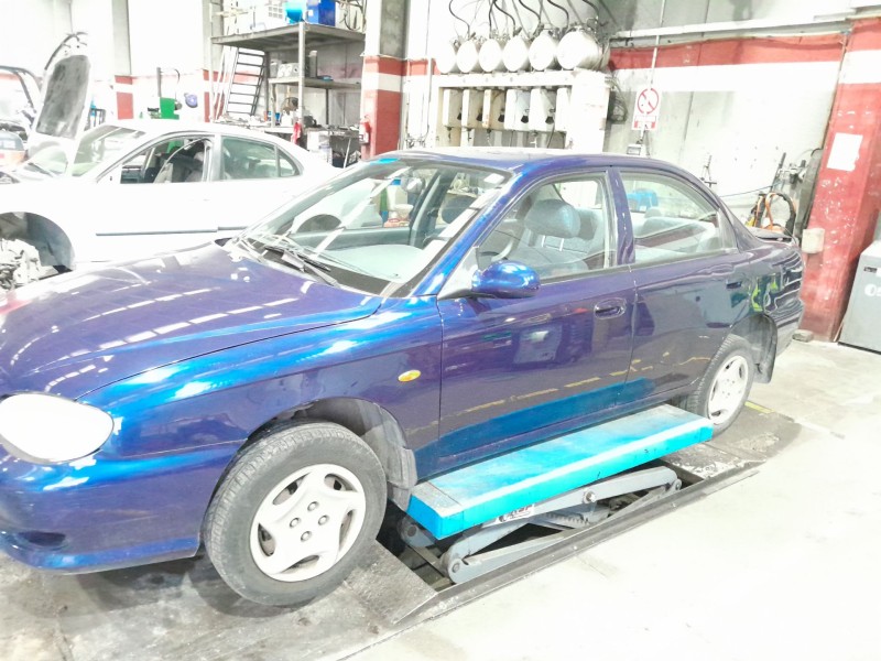 kia sephia ll del año 2000