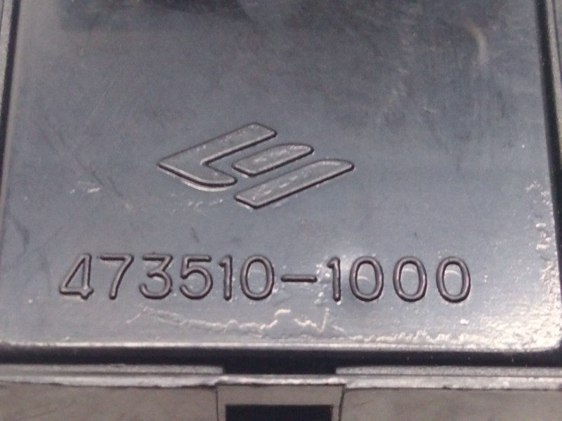 Recambio de mando elevalunas trasero izquierdo para kia sephia ll 1.5 cat referencia OEM IAM 4745101000  