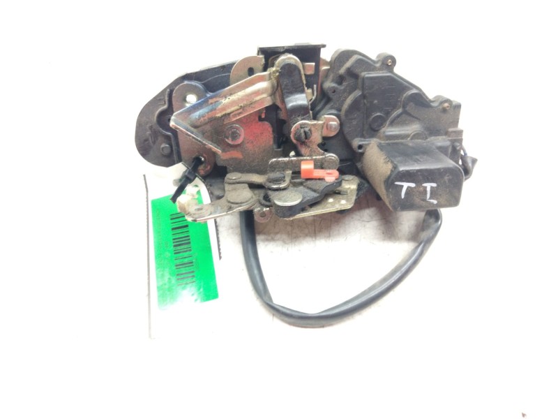 Recambio de cerradura puerta trasera izquierda para kia sephia ll 1.5 cat referencia OEM IAM   