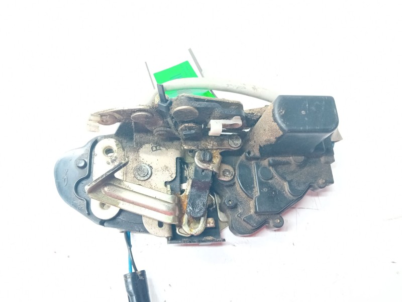 Recambio de cerradura puerta trasera derecha para kia sephia ll 1.5 cat referencia OEM IAM   
