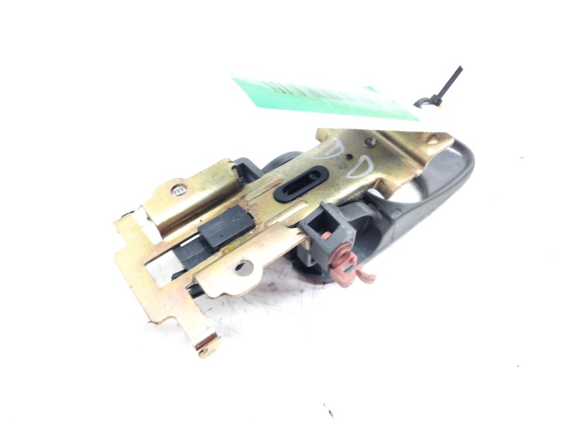 Recambio de maneta interior delantera derecha para kia sephia ll 1.5 cat referencia OEM IAM   