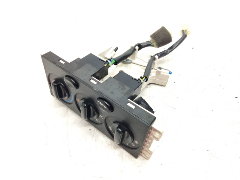 Recambio de mando calefaccion / aire acondicionado para kia sephia ll 1.5 cat referencia OEM IAM   