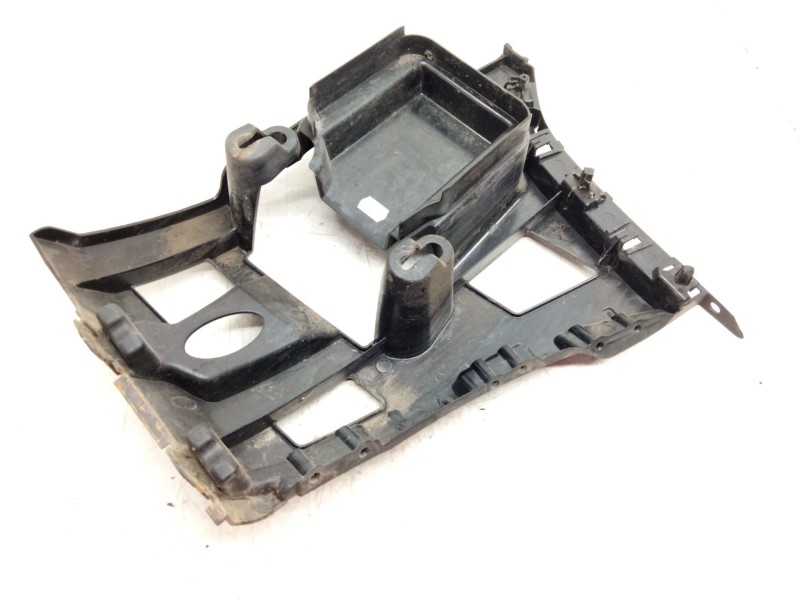 Recambio de soporte paragolpes trasero izquierda para bmw serie 1 lim. (f20/f21) referencia OEM IAM 51137371753  