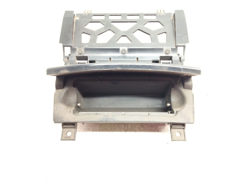 Recambio de cenicero para audi a3 sportback (8p) 2.0 tdi referencia OEM IAM 8P857951  