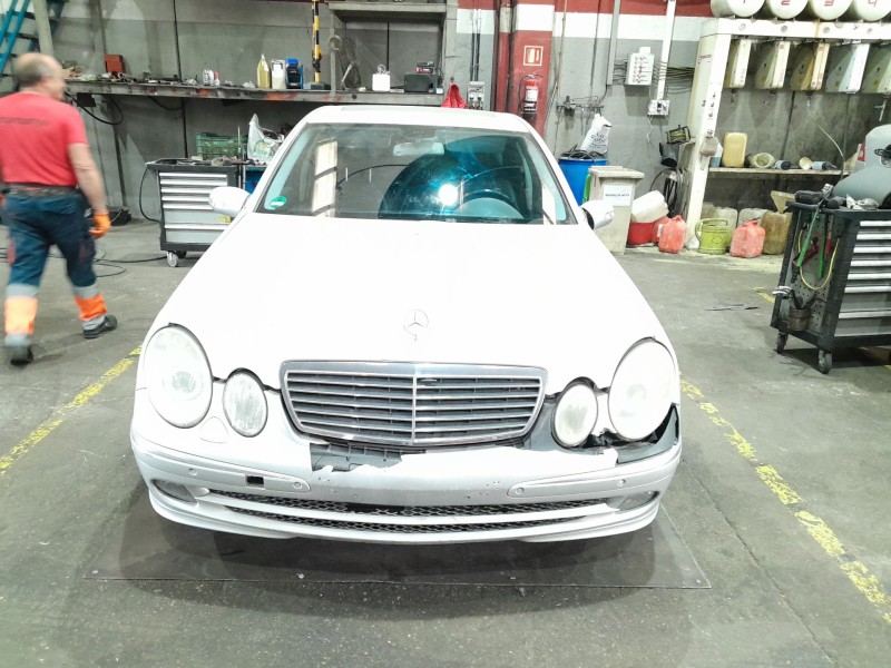 mercedes clase e (w211) berlina del año 2005
