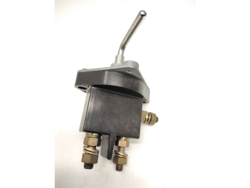 Recambio de desconector baterias para iveco eurotech 240 e 30 referencia OEM IAM   