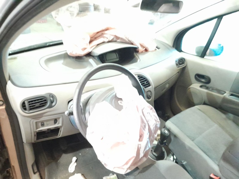 renault modus del año 2005