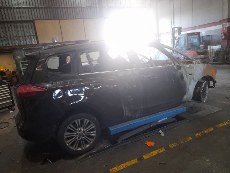 opel zafira tourer del año 2012