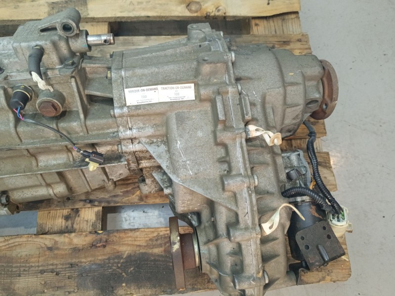 Recambio de caja cambios g para ssangyong rexton 270 xdi limited referencia OEM IAM 631020-08108  