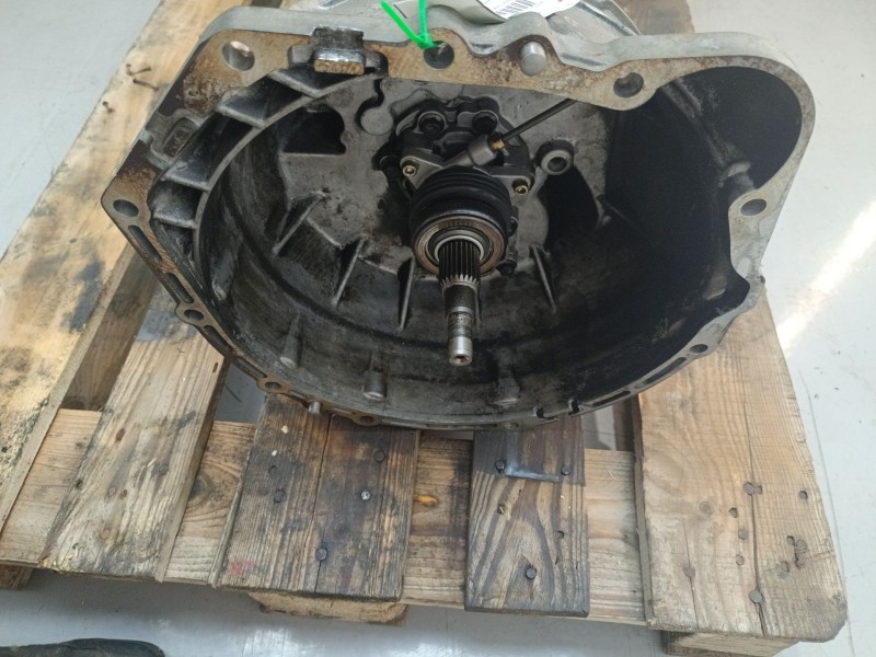 Recambio de caja cambios g para ssangyong rexton 270 xdi limited referencia OEM IAM 631020-08108  